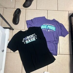 Gildan Black and Purple Short Sleeve Tees Set